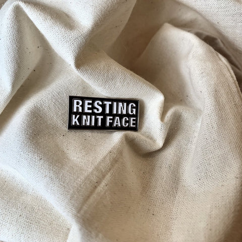 Pins Resting Knit Face